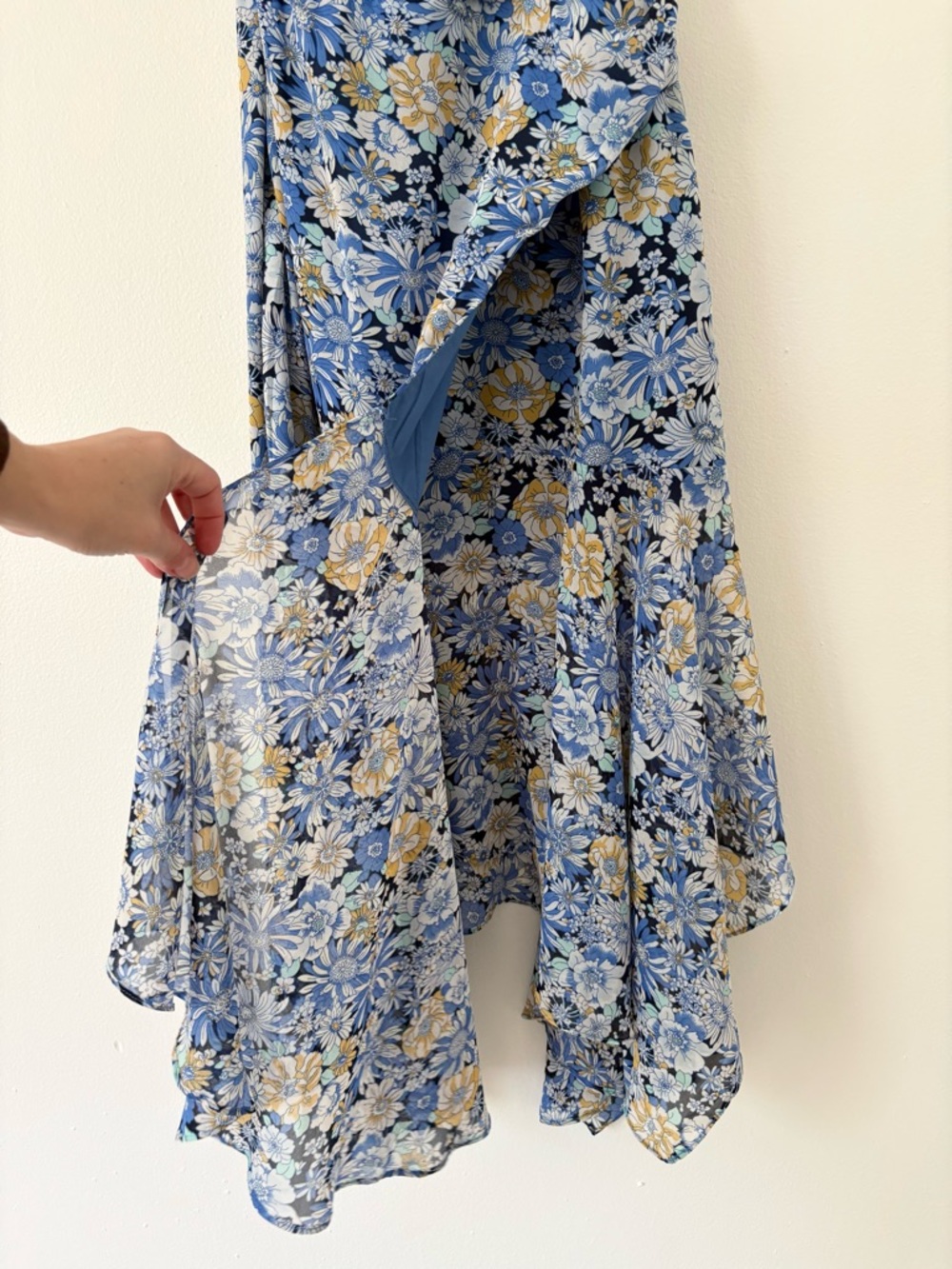 ASTR The Label Blue Floral Santorini One Puff Sleeve Shoulder Midi Dress Size XS - Picture 7 of 14